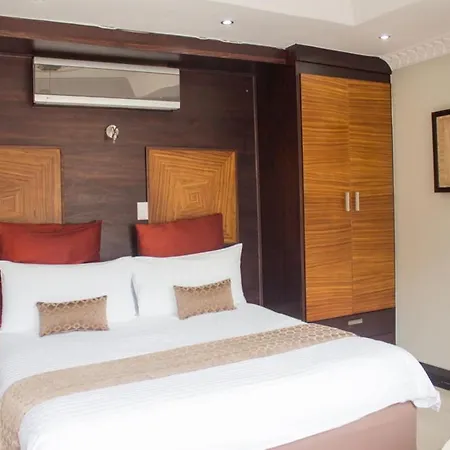 Mcdonalds Boutique Hotel-2